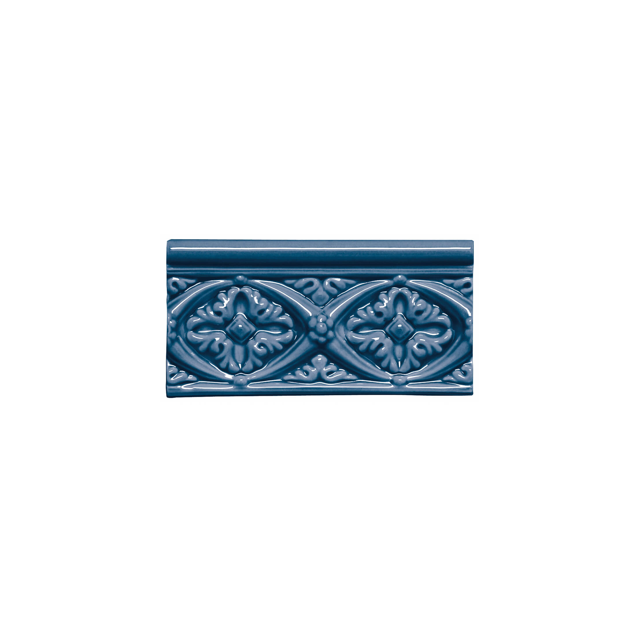 ADMO4001