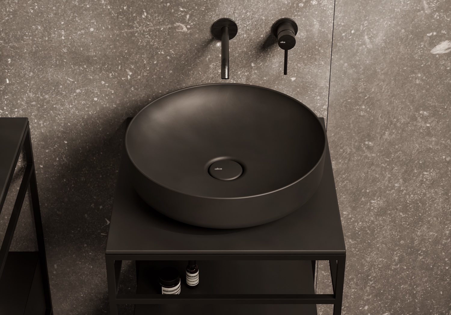 Form / official gallery