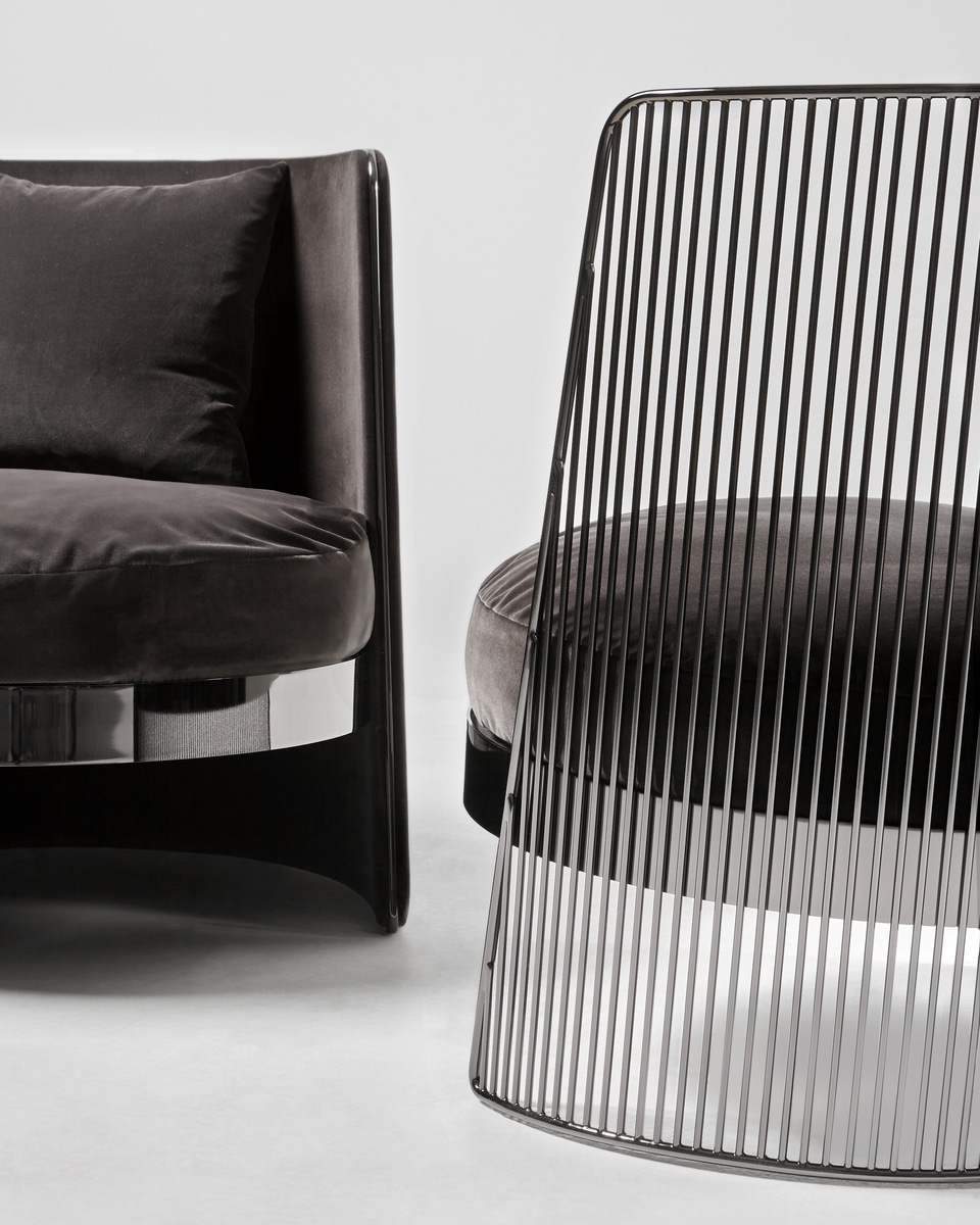 Armchairs / official image