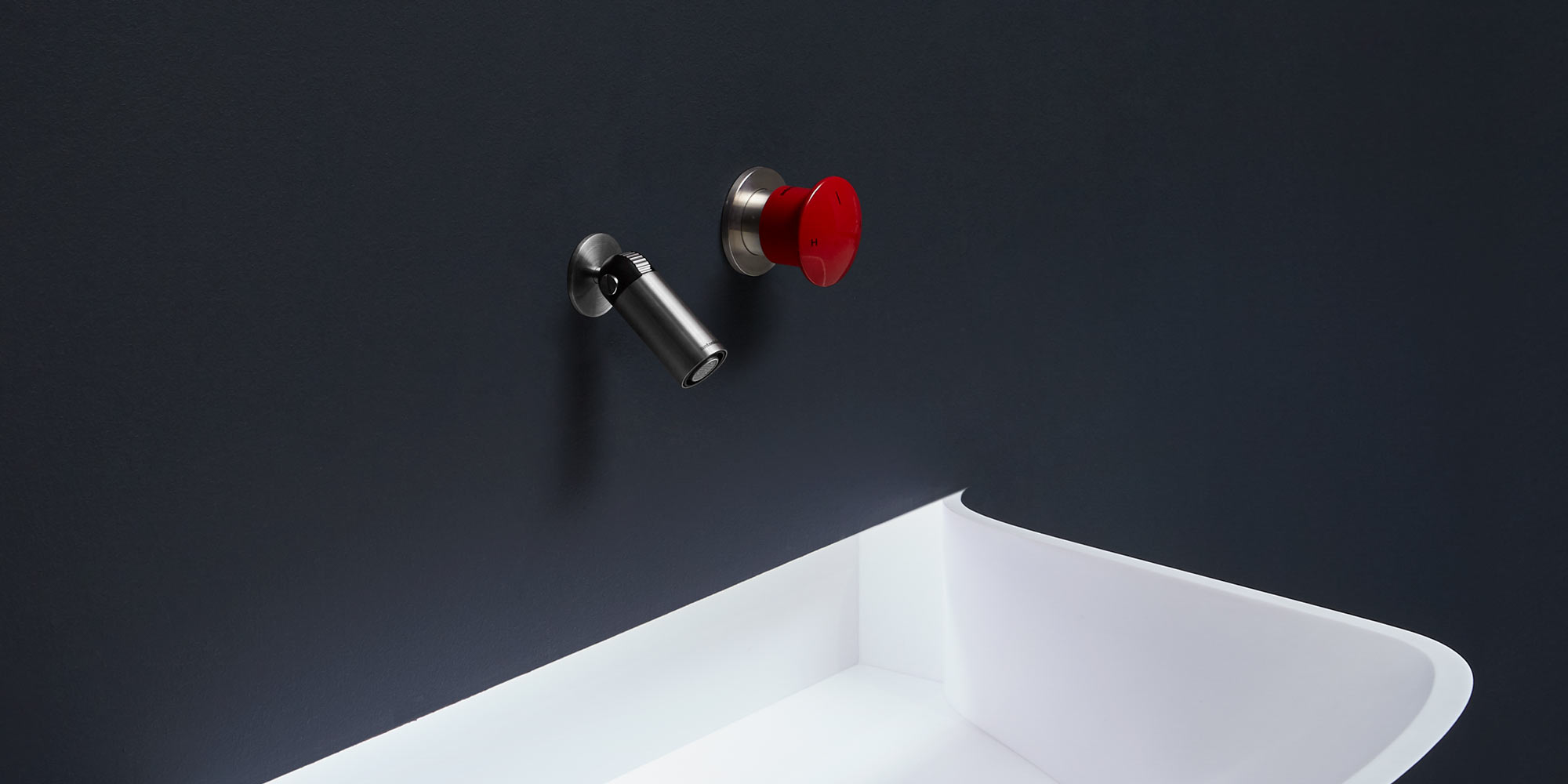 Taps / official image