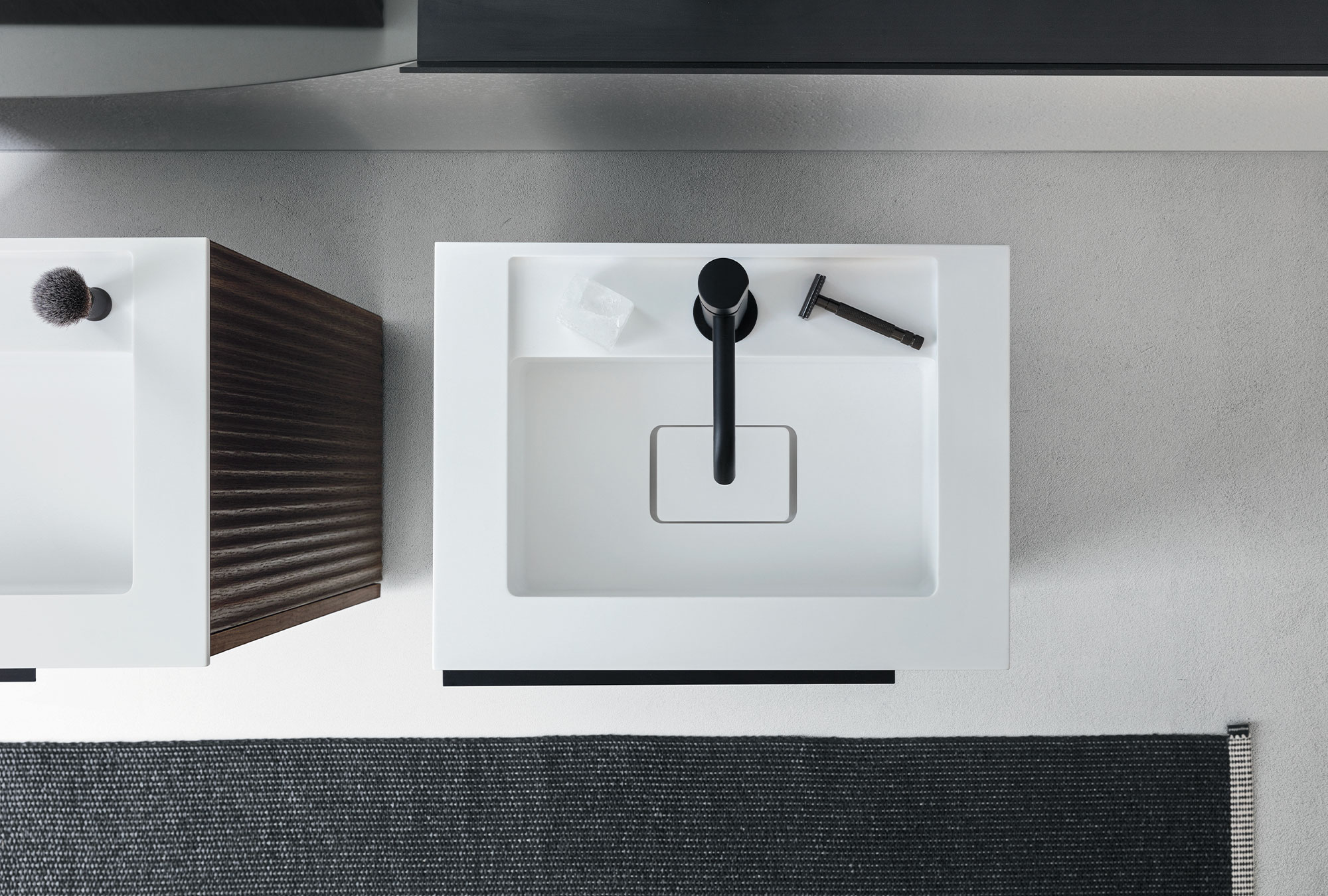 Console washbasins