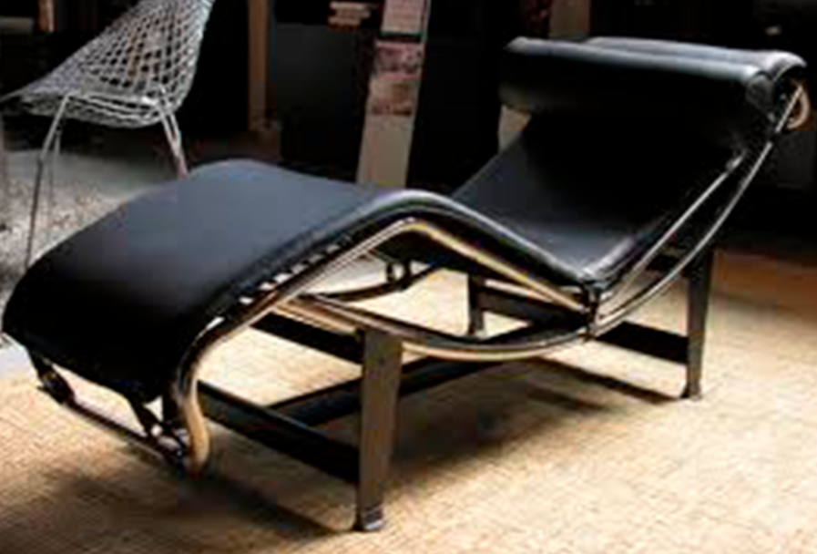 LC4 Chaise Longue à Réglage Continu