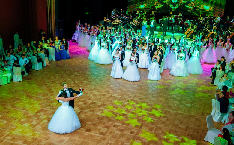 Portable Mosaic Dance