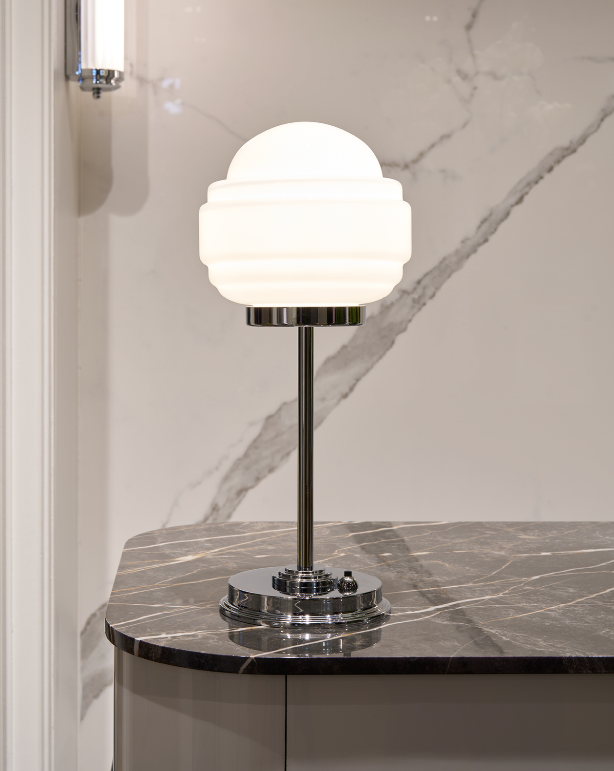 Allure Table lamp