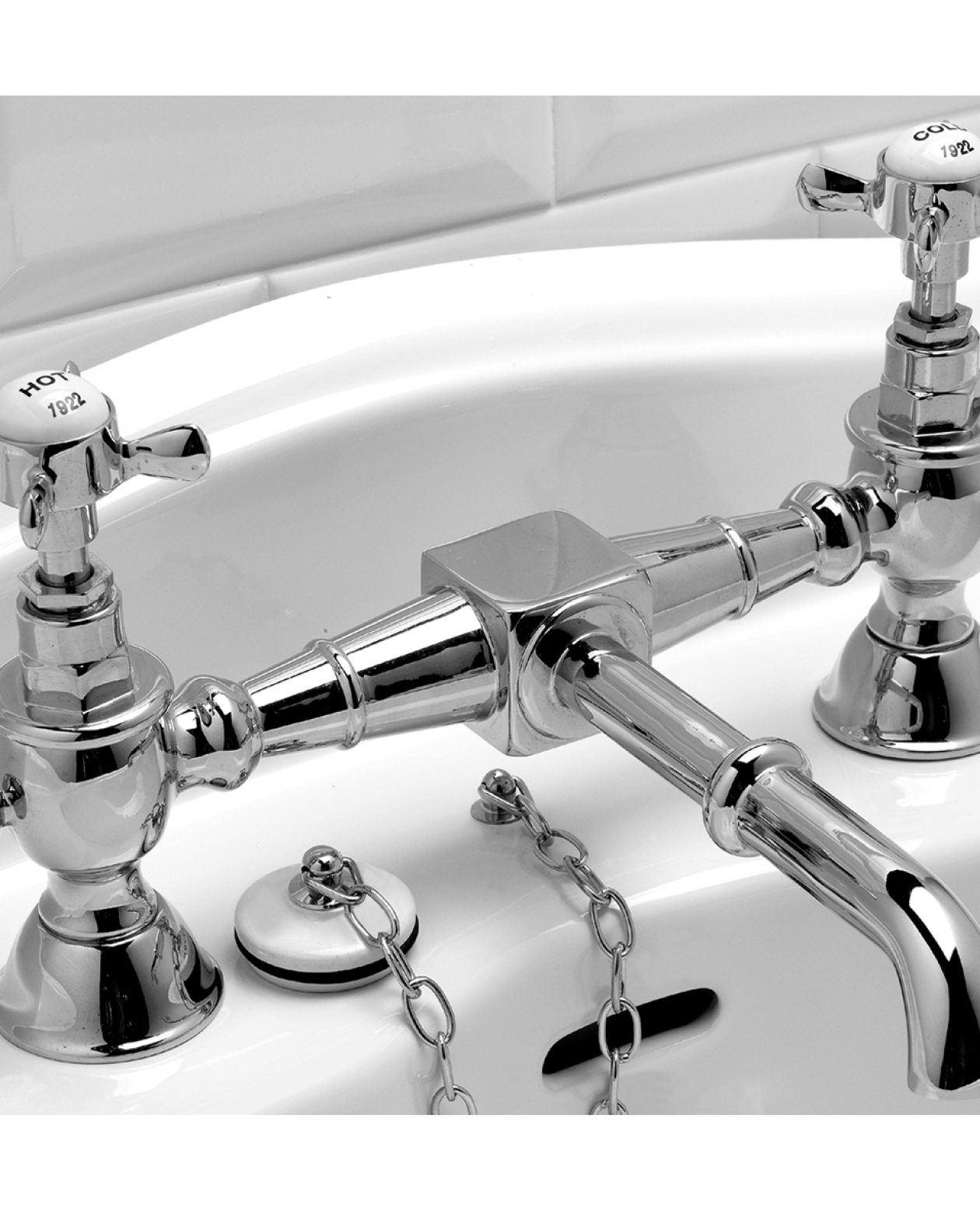 Antique basin set