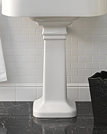 Blues pedestal