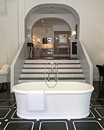 Celine bathtub