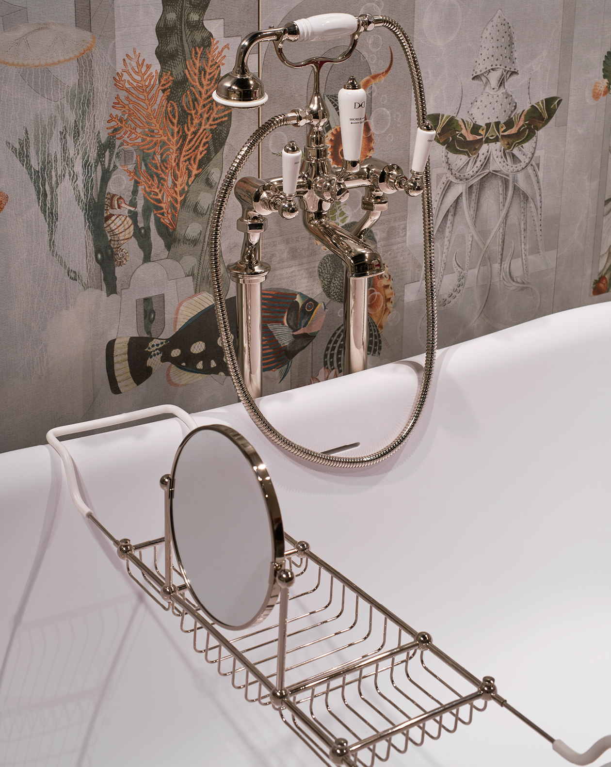First Class Bathtub rack