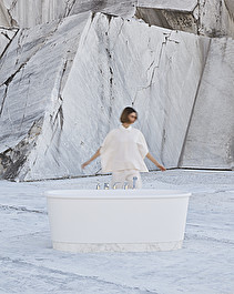 Holiday bathtub in White Tec Plus