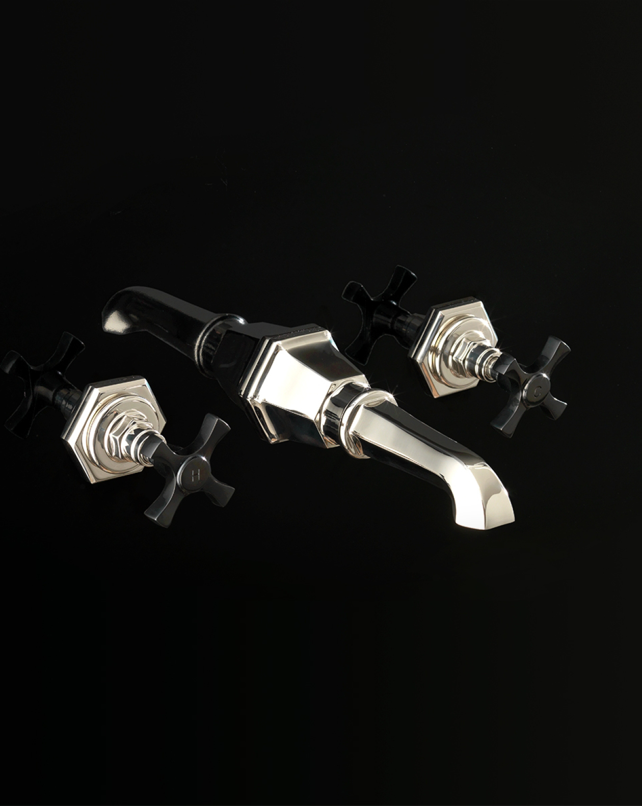Jubilee Black Cross bathtub mixer
