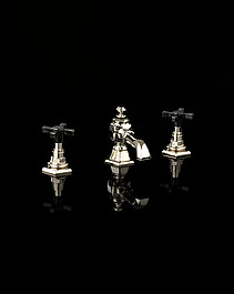 Jubilee Black Cross bidet set