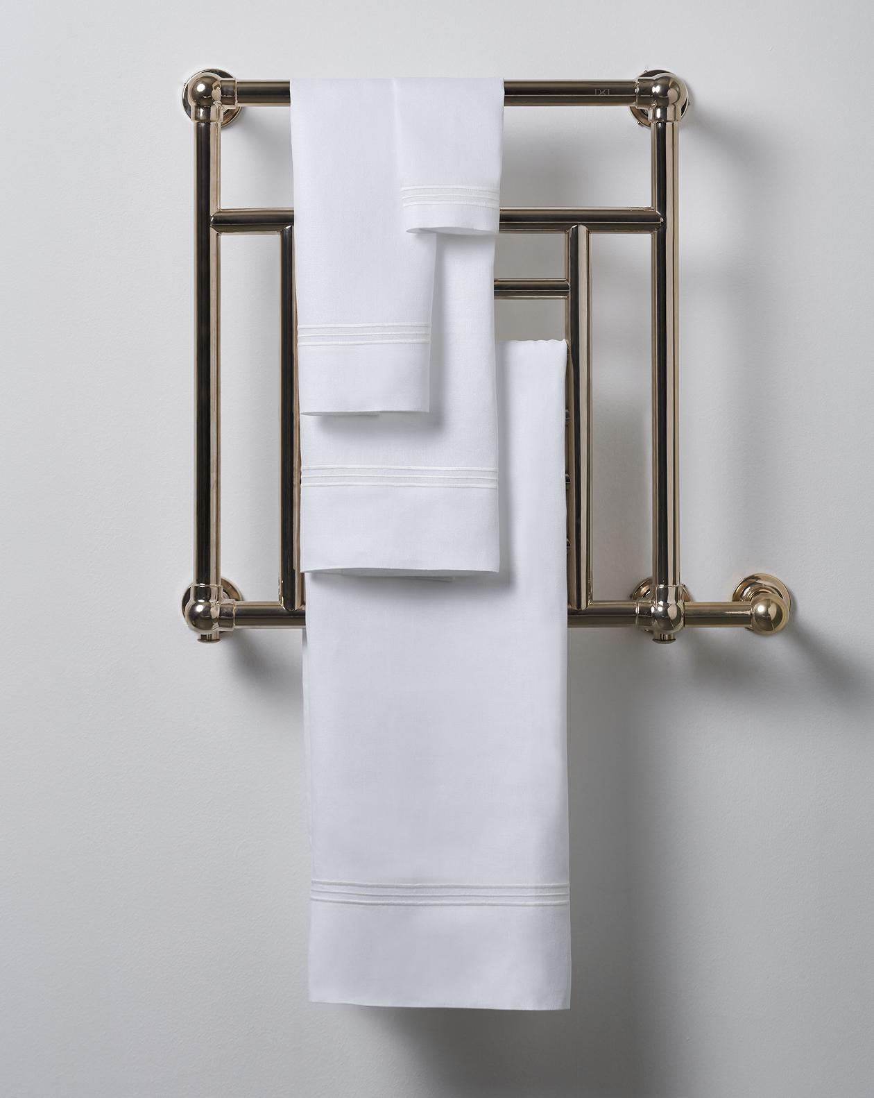 Jupiter 3 Towel warmer