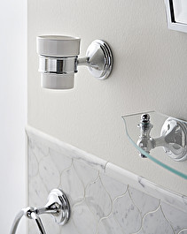 Kalos Toothbrush holder