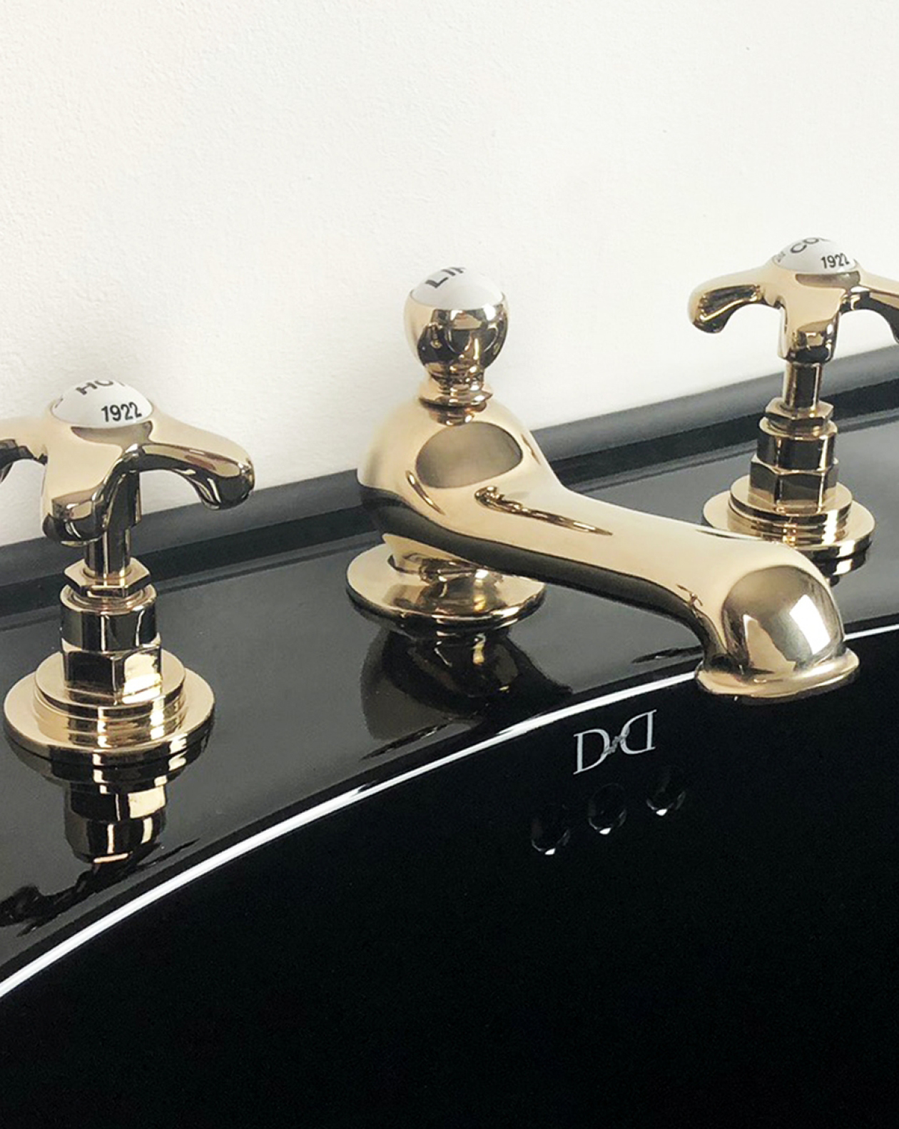 Mayfair basin set