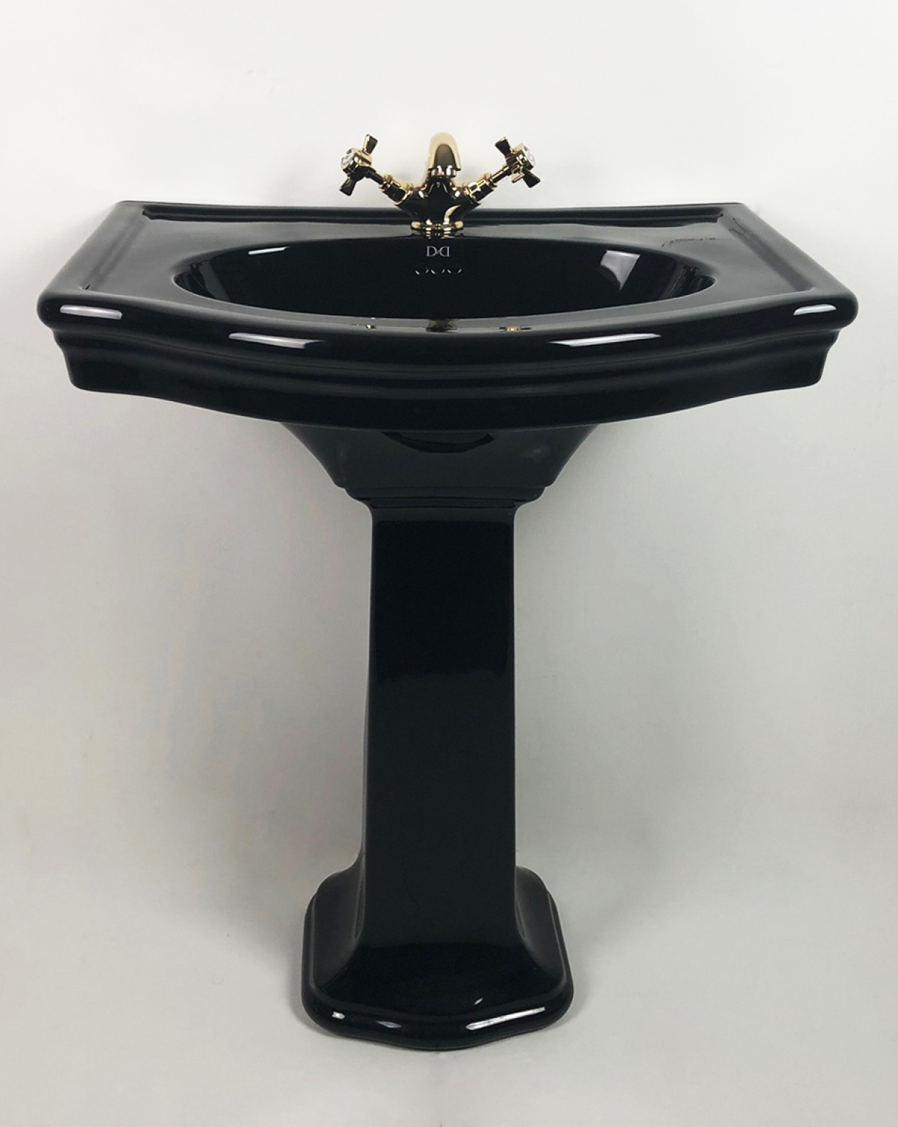 New Etoile basin