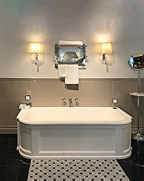 President bathtub