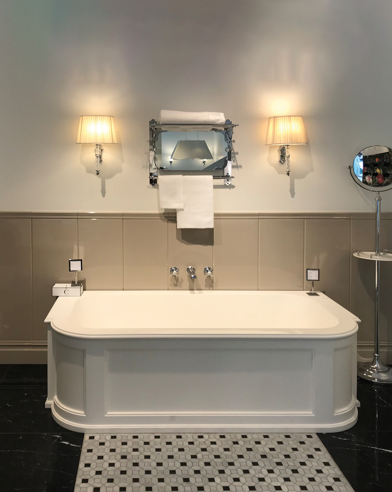 President bathtub
