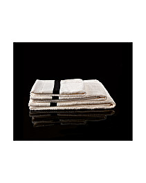 Vanity Ivory/Black - Towel set