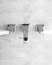 Vip Time deck-mounted bathtub mixer