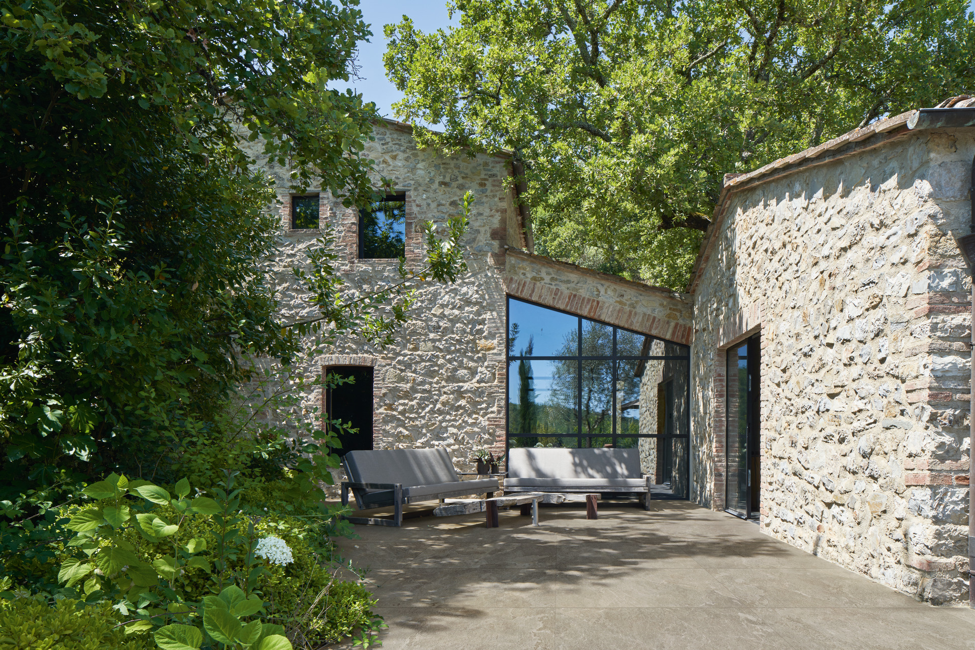 Mystone Pietra Ligure20 / интерьер