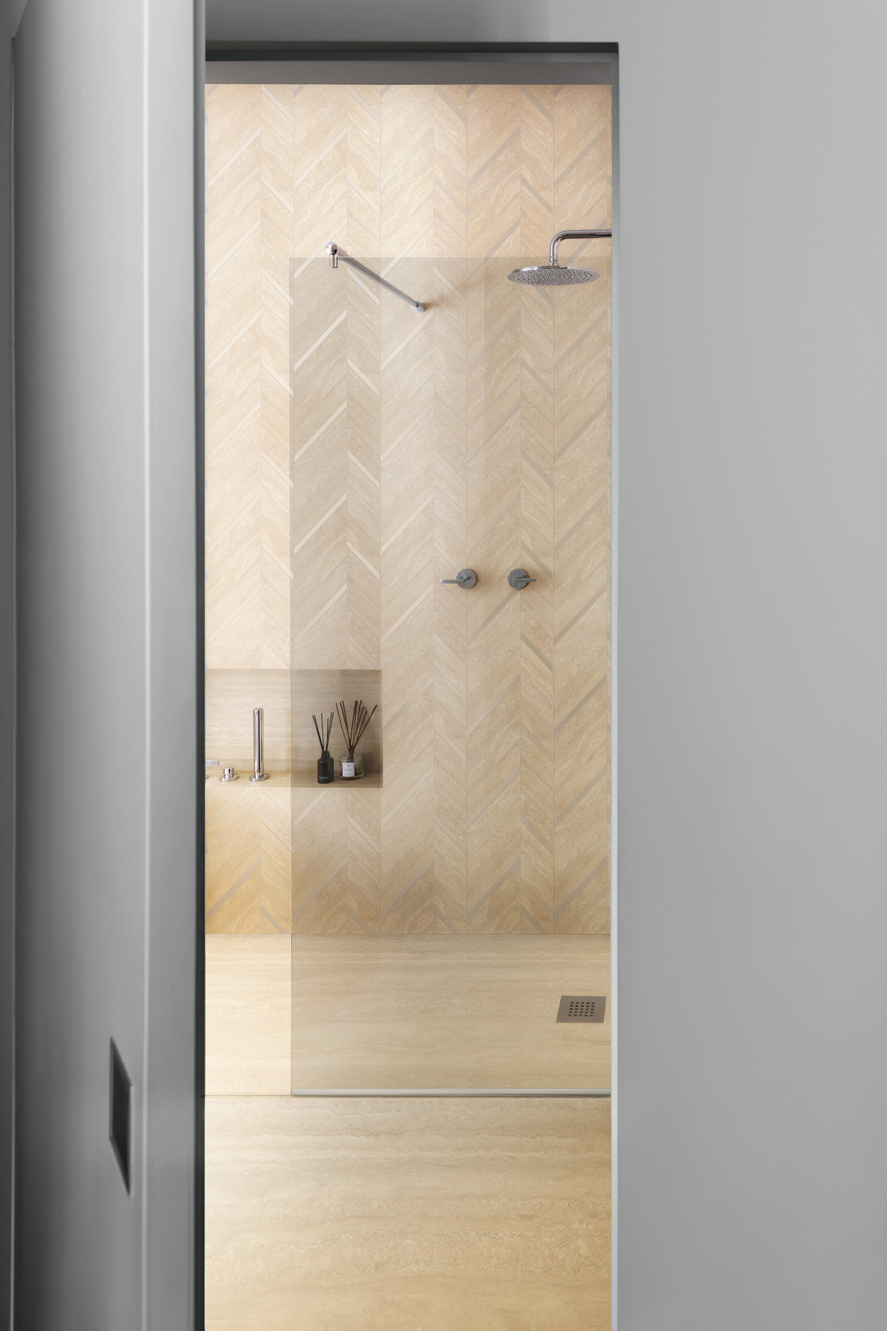 Mystone Travertino / интерьер